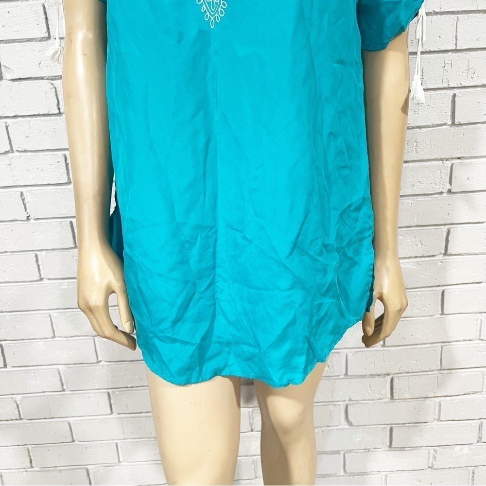 Banana Republic Women’s Turquoise‎ Embroidered Top - Picture 3 of 9